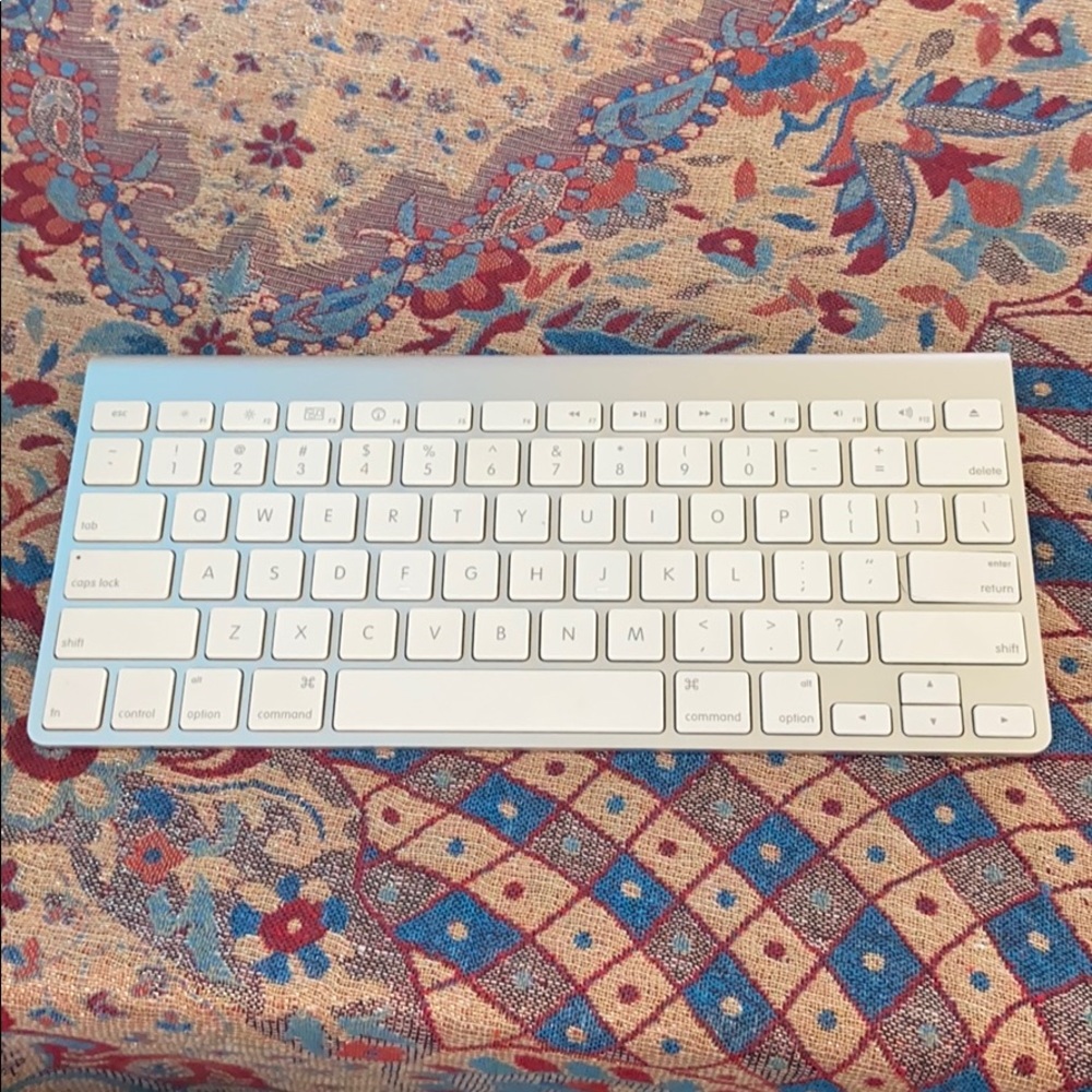 Apple Wireless Magic Keyboard
